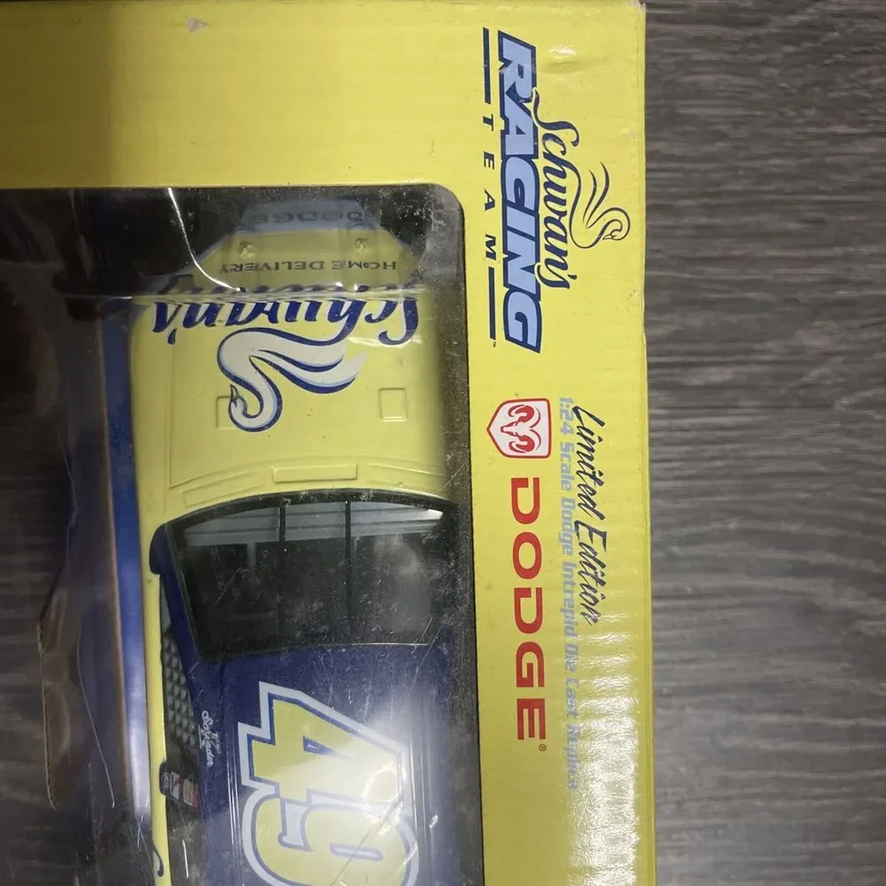 1:24 2004 Racing Champions #49 Schwan's Home Service Dodge Intrepid Ken Schrader